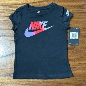 Nike Tshirt Girls 3T NWT